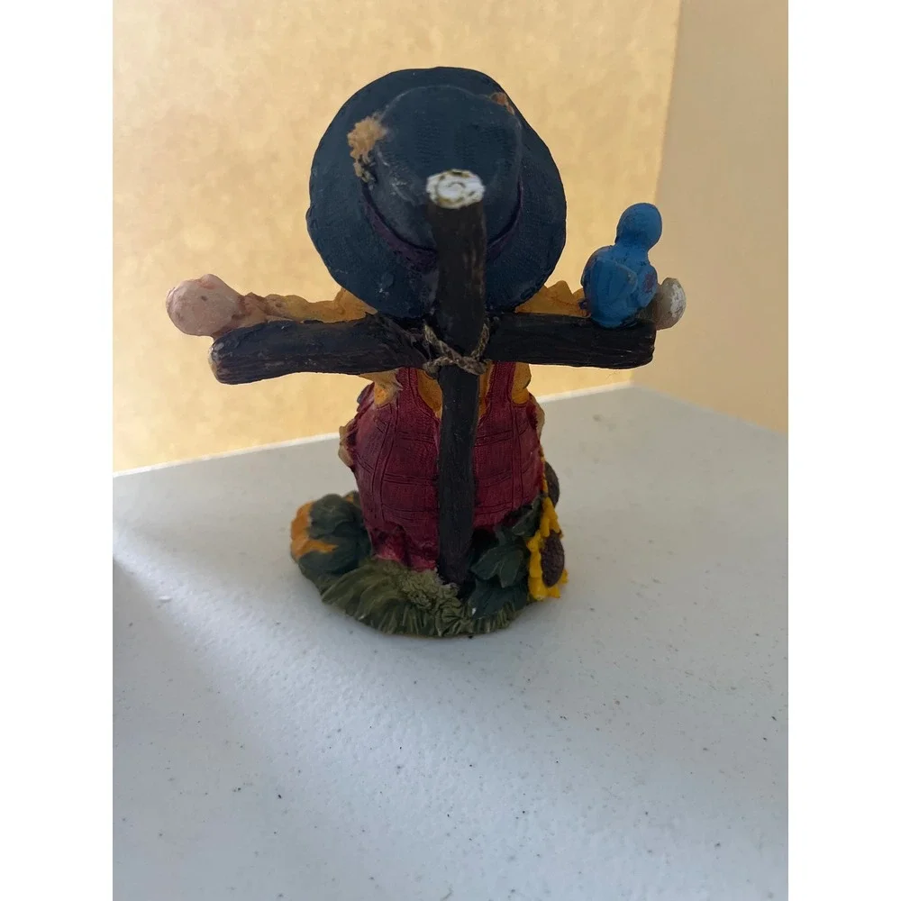 Harvest Scarecrow Figurine Fall Autumn Decor Sunflower Corn Blue Bird 4.5 Inch